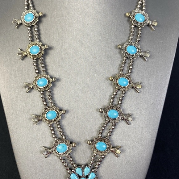 Vintage Necklace Squash Blossom Faux Turquoise Poured Glass 26" Long Silvertone - Picture 3 of 15